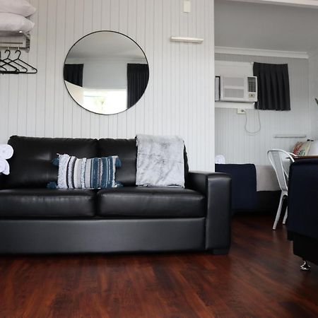Almare Tourist Motel Балина Екстериор снимка